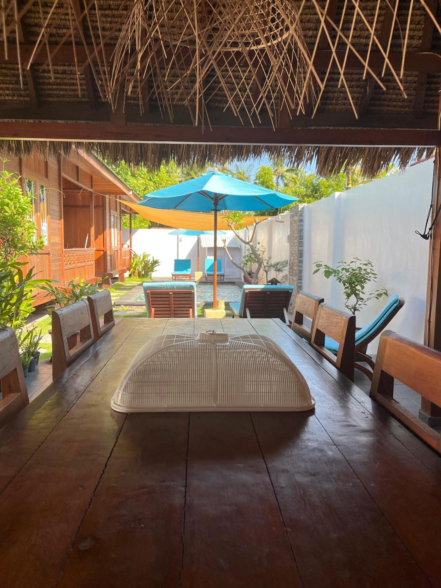 Little Lodge Gili Trawangan Esterno foto